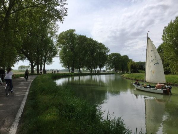 ville brenta fiume barca vacanze in bicicletta