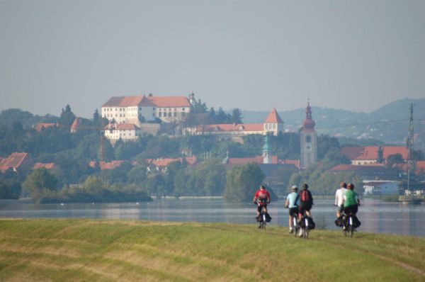 Slovenia tour in bici Vino &Benessere _ Bici & Vacanze